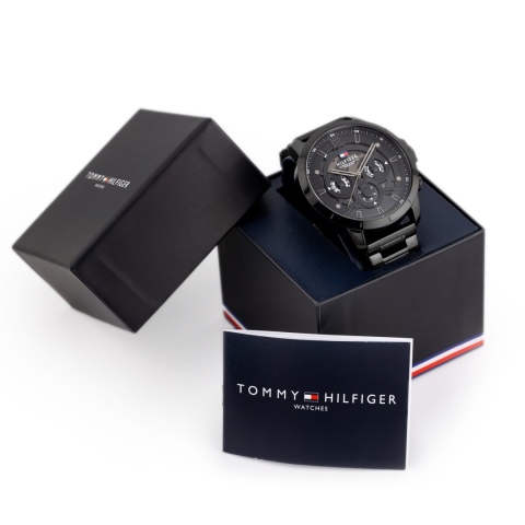 ZEGAREK MĘSKI TOMMY HILFIGER LUCA 1710494 + BOX ZEGAREK MĘSKI TOMMY HILFIGER LUCA 1710494 + BOX