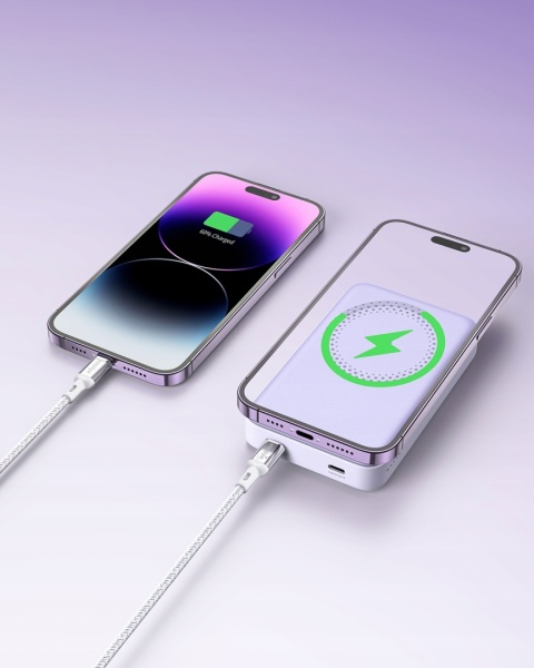 INNOSTYLE POWERMAG 2W1 SZYBKI POWERBANK INDUKCYJNY DO MAGSAFE 10000MAH STOJAK FIOLETOWY